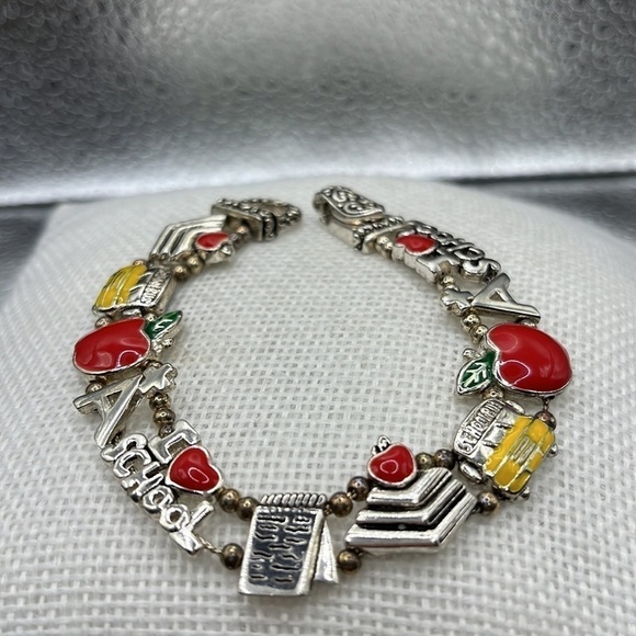 Teachers Beaded Slide Bracelet with Red Apple and Yellow School Bus Charm - Picture 1 of 12